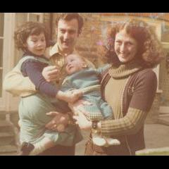 Debbie, Graeme, Linda (holding Craig)